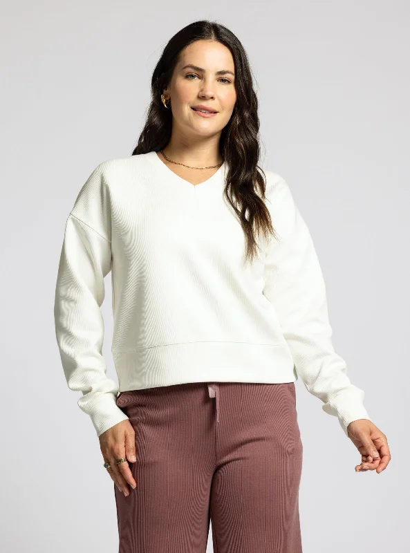 MARTINA V-NECK PULLOVER